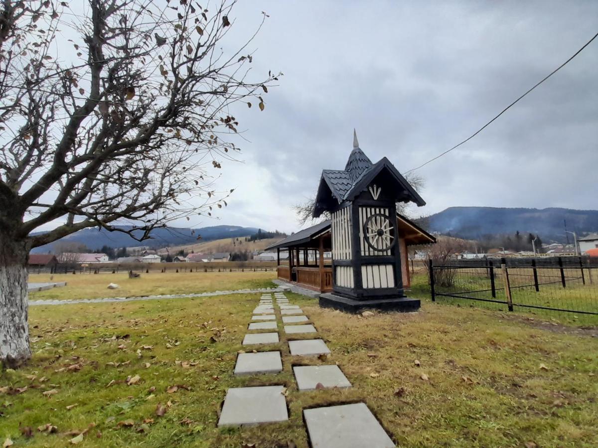 Casa Dumitru Si Elena Ciocanesti Bucovina Екстер'єр фото